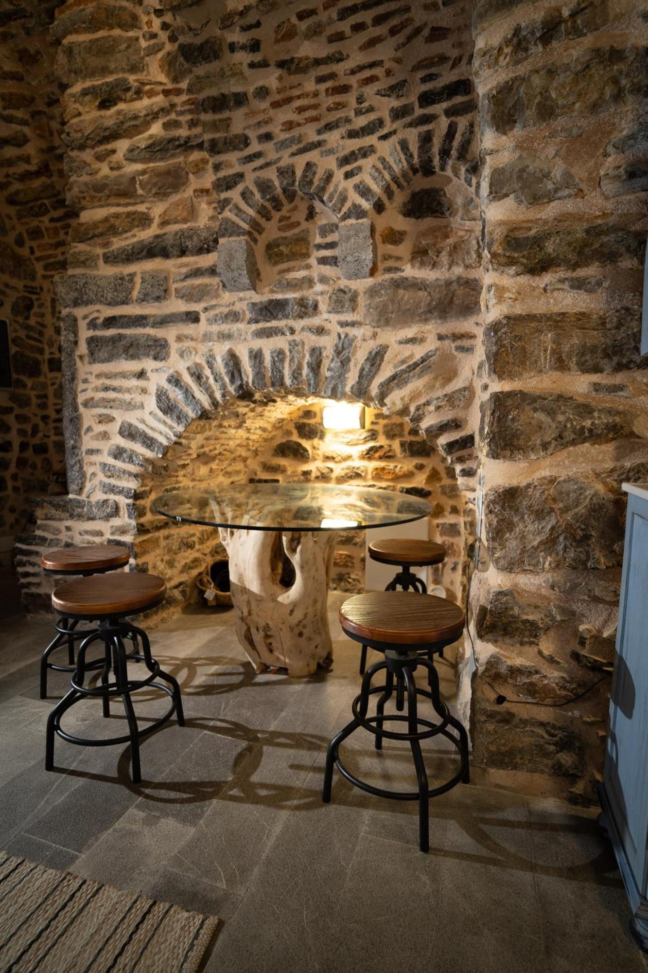 Byzantine Home In The Castle Mestá Екстериор снимка