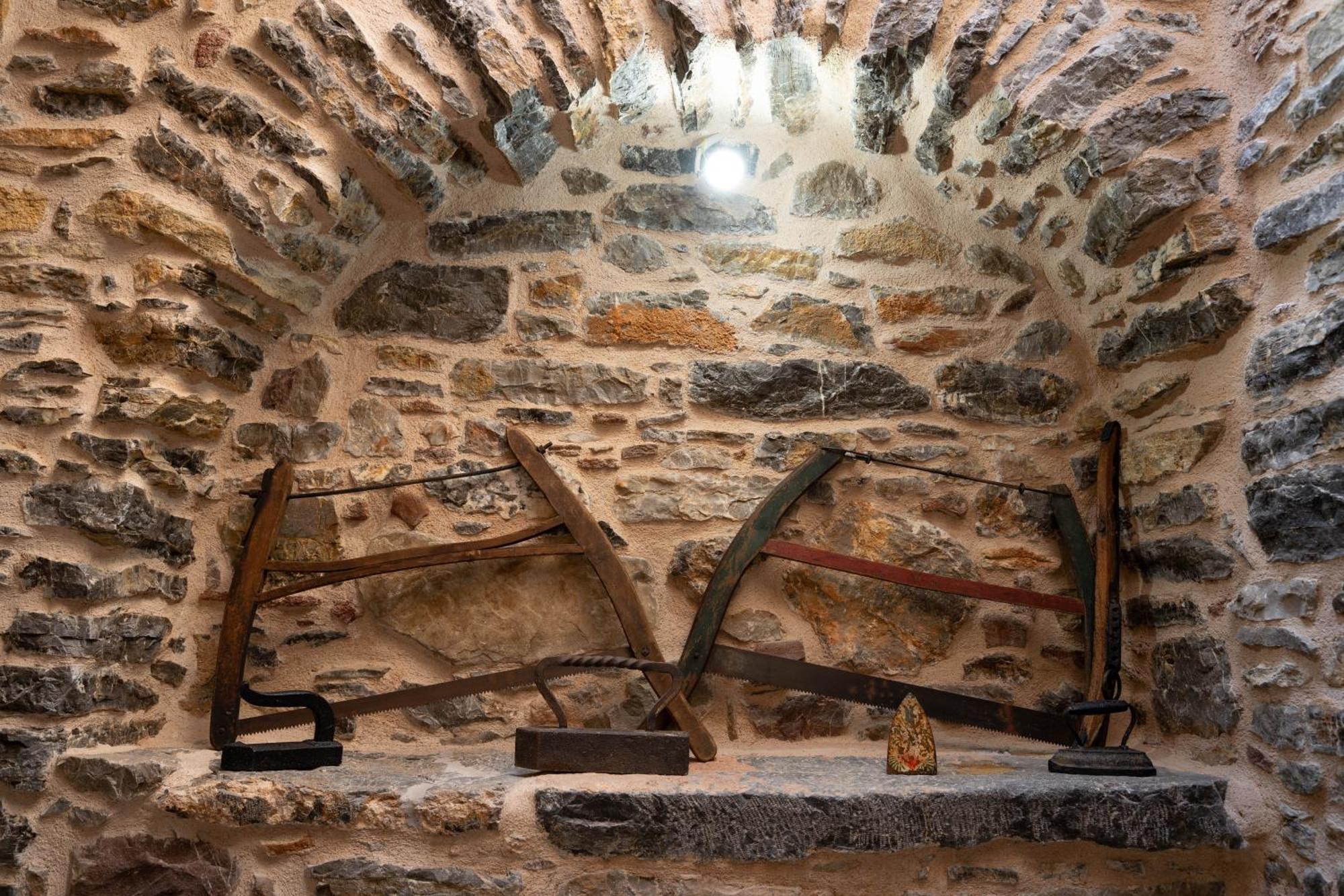 Byzantine Home In The Castle Mestá Екстериор снимка