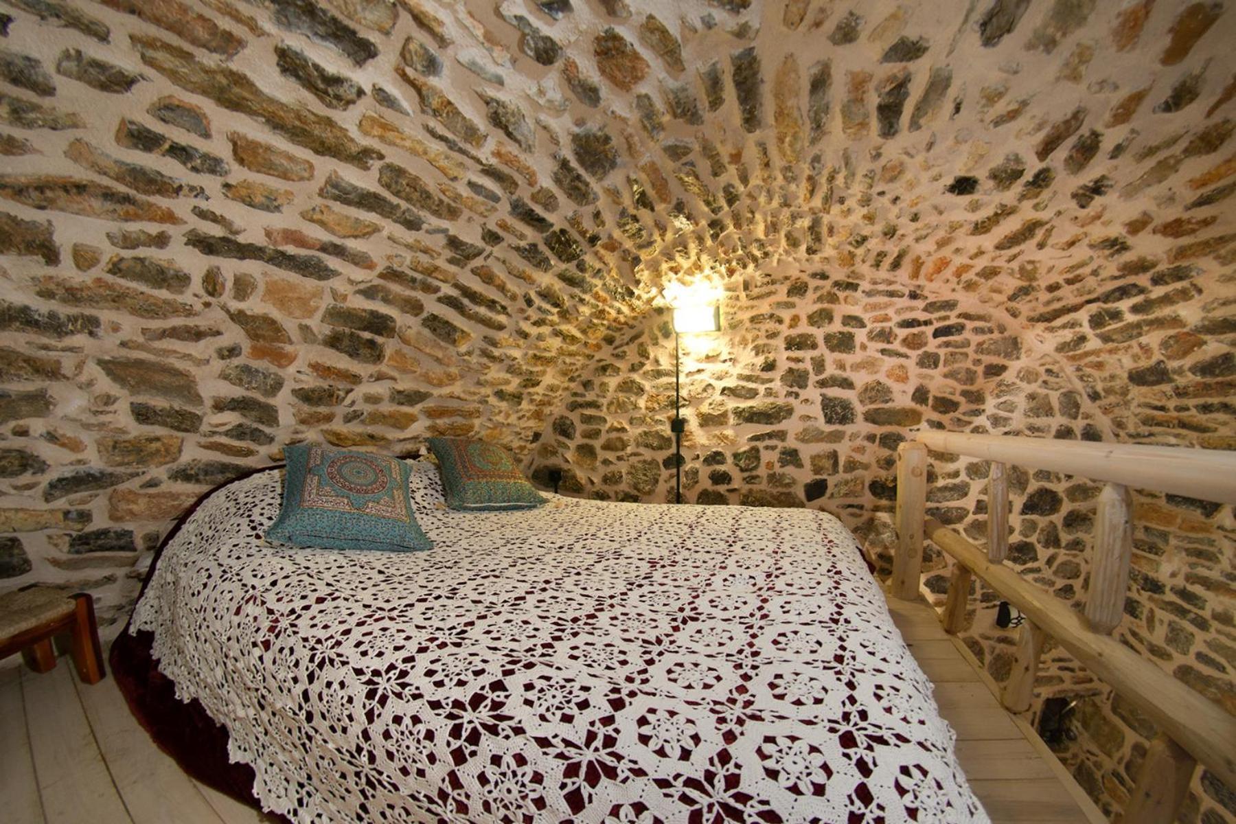Byzantine Home In The Castle Mestá Екстериор снимка