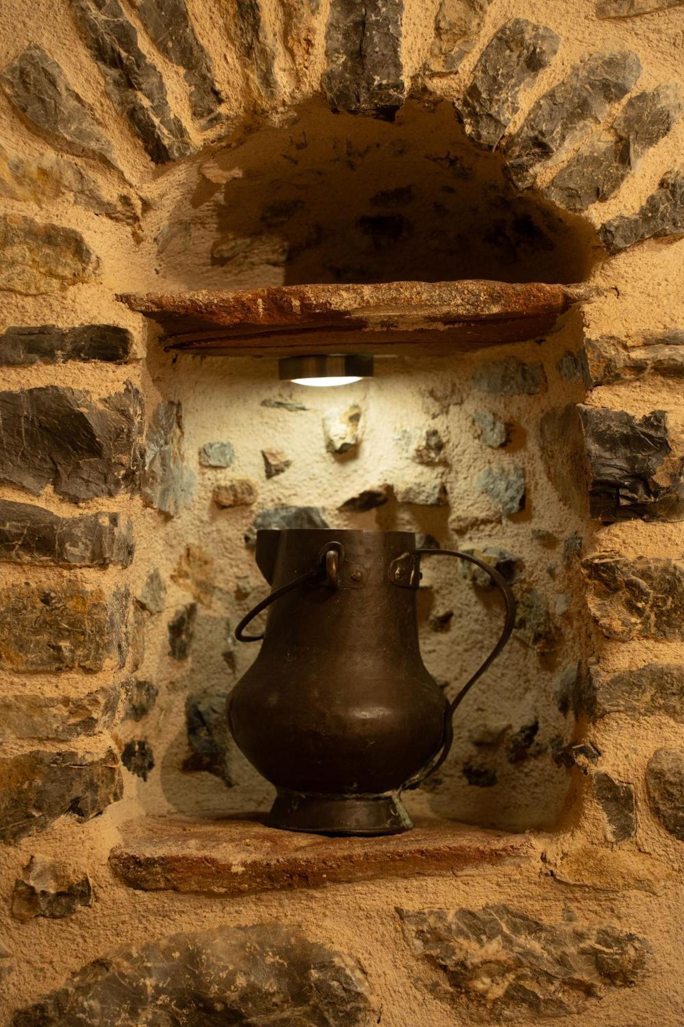 Byzantine Home In The Castle Mestá Екстериор снимка