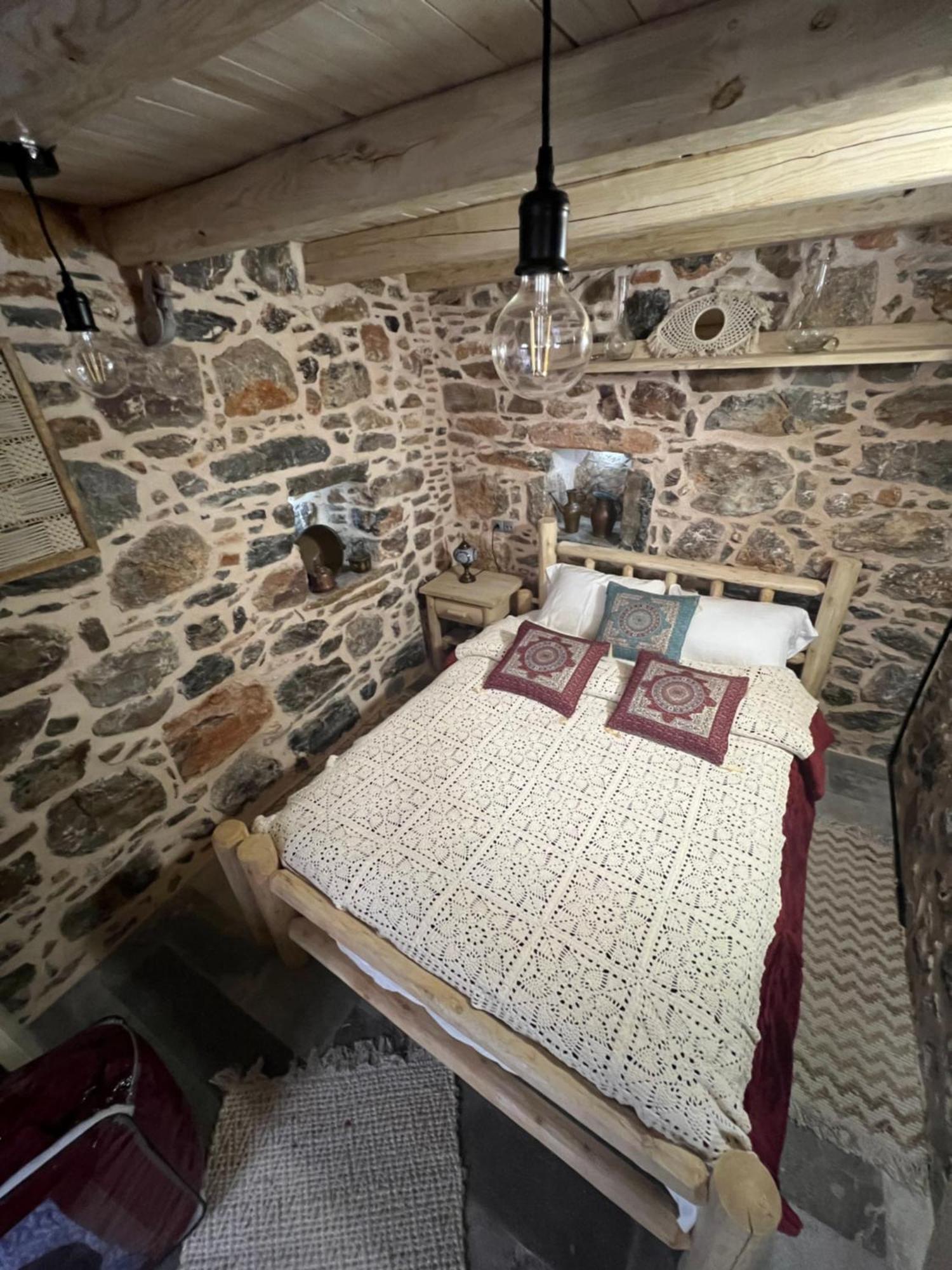 Byzantine Home In The Castle Mestá Екстериор снимка